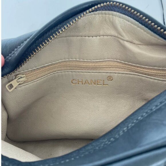Chanel | Vintage Camera Bag | Navy Blue | Upcycled - Picture 11 of 12